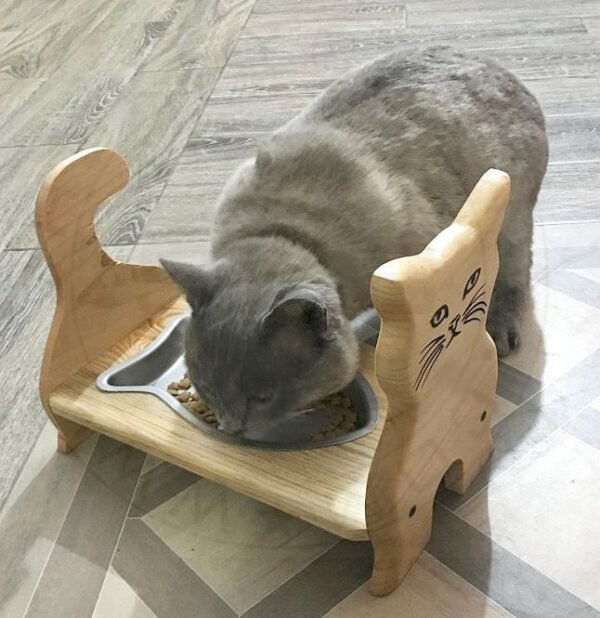 Wooden Cat Feeder: fish-shaped bowl. - Image 5