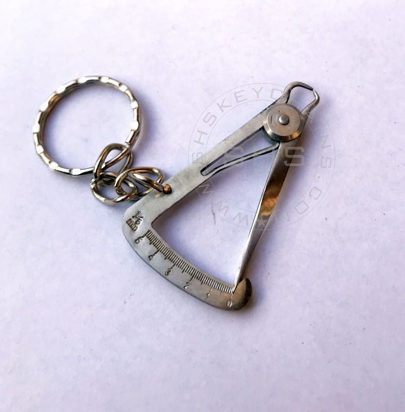 Miniature Iwanson Calipers keychain - Image 3