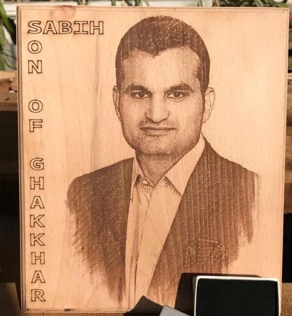 Customized Laser Engraved Beech Wood Picture Plaque